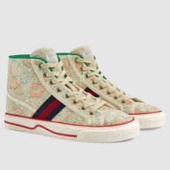Women's Tennis 1977 Liberty London High